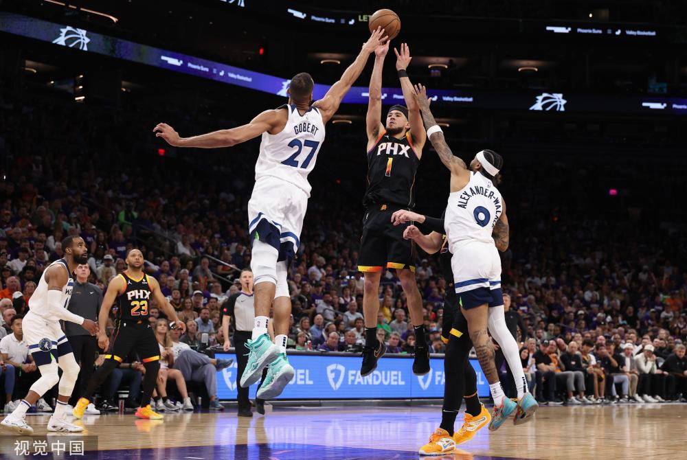 同时促进了 同时促进了