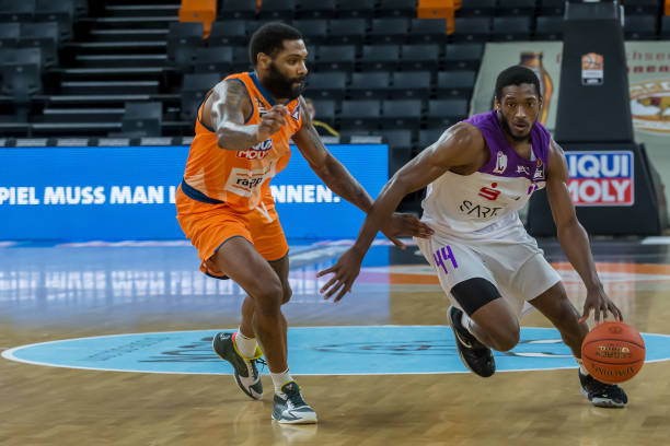 在当今竞争 在当今竞争