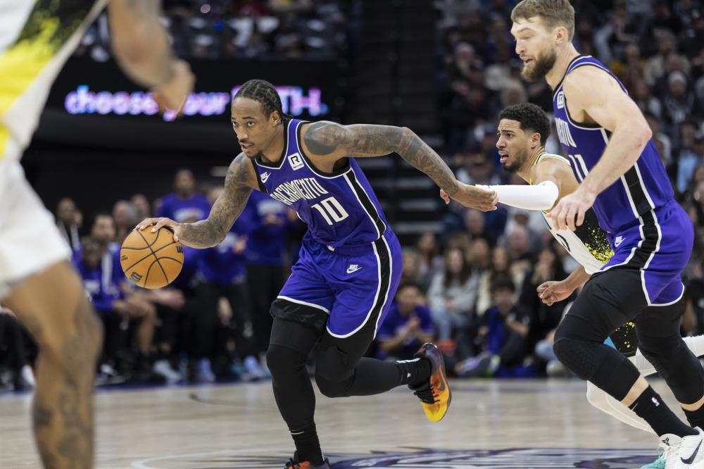 奔驰竞技场 奔驰竞技场