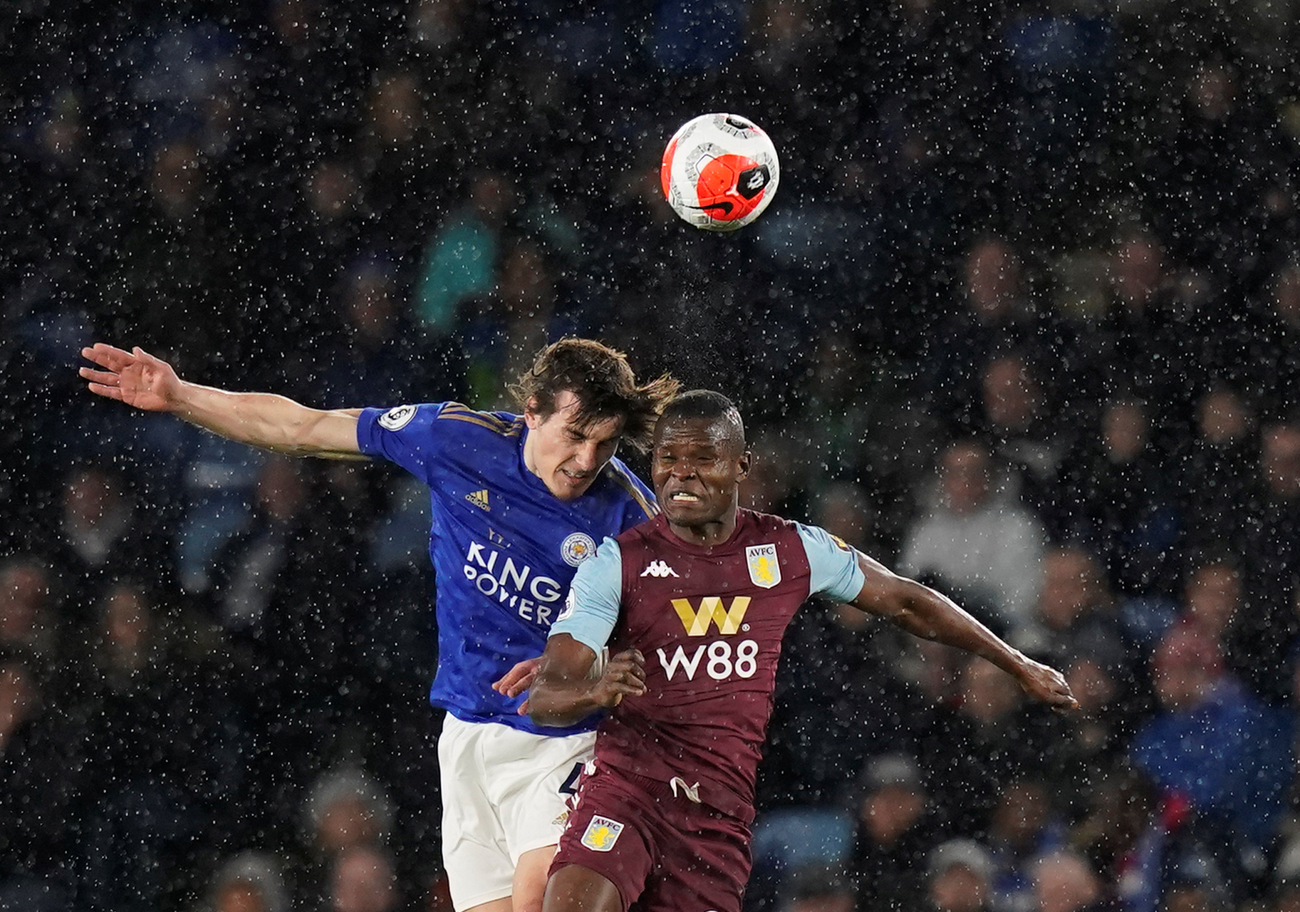 和不懈的坚 和不懈的坚